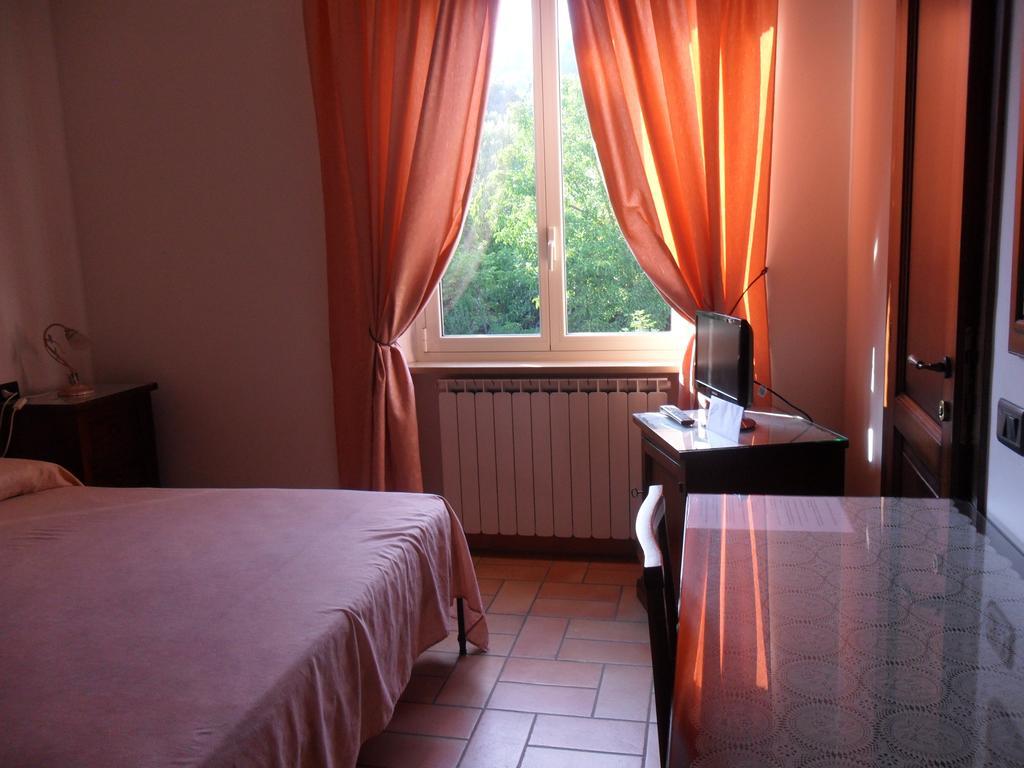 토티 Agriturismo Poponi 빌라 객실 사진
