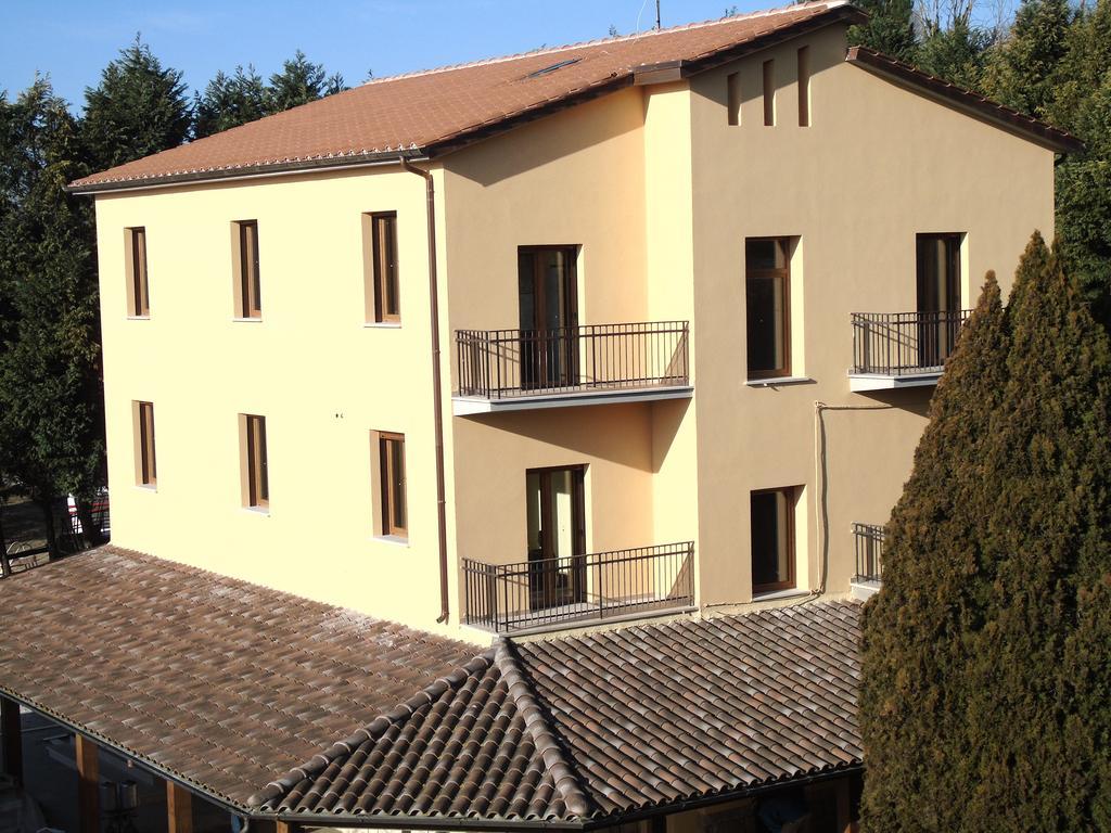 토티 Agriturismo Poponi 빌라 외부 사진