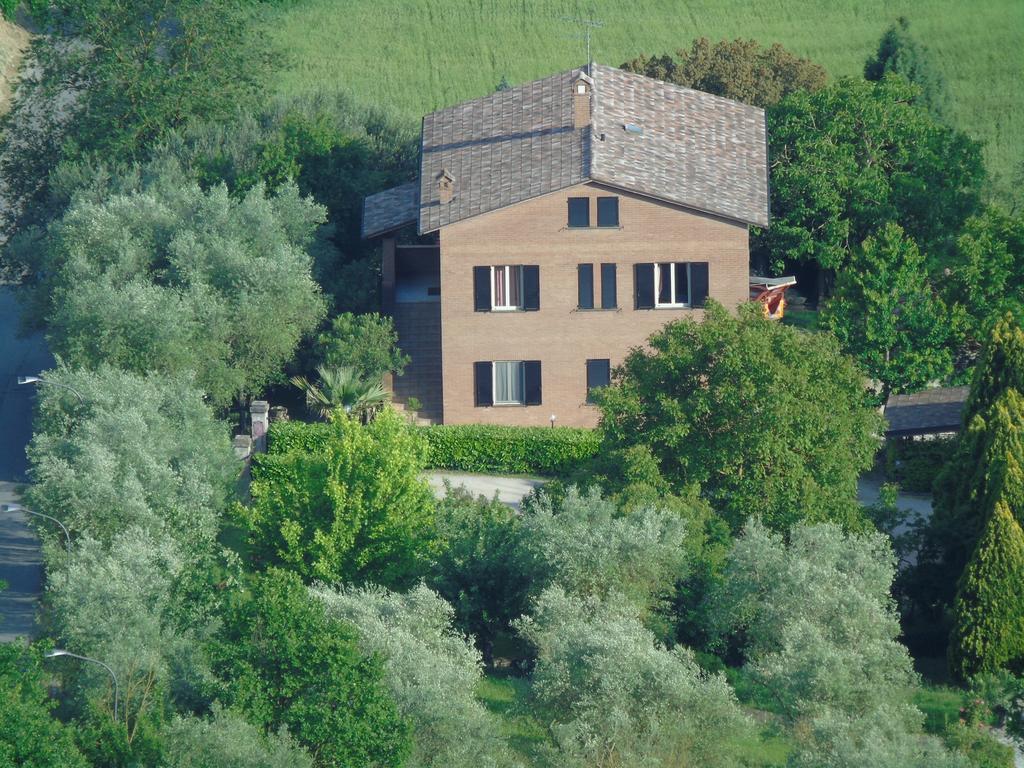 토티 Agriturismo Poponi 빌라 외부 사진