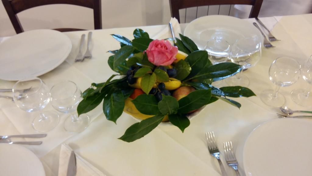 토티 Agriturismo Poponi 빌라 외부 사진