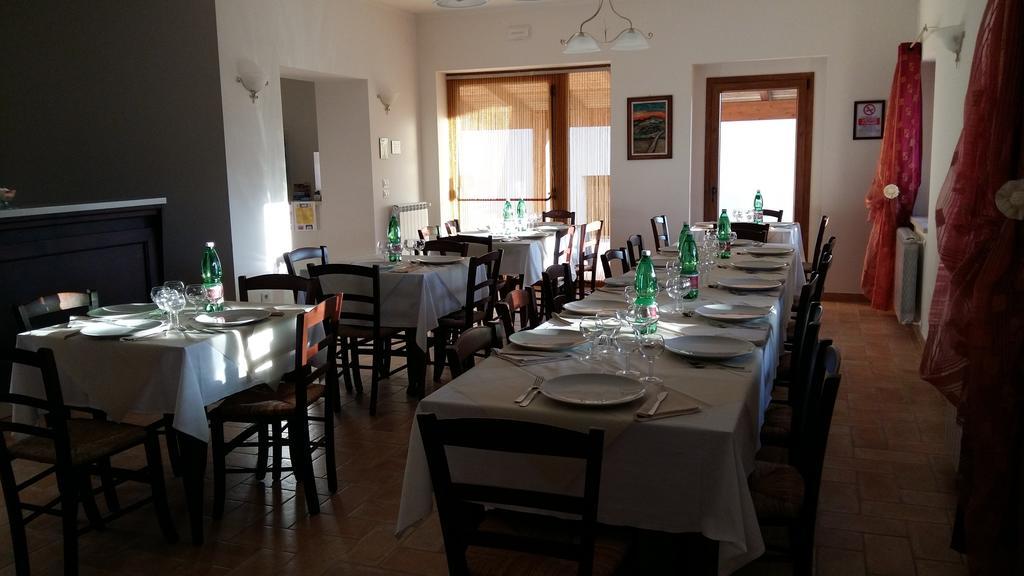 토티 Agriturismo Poponi 빌라 외부 사진